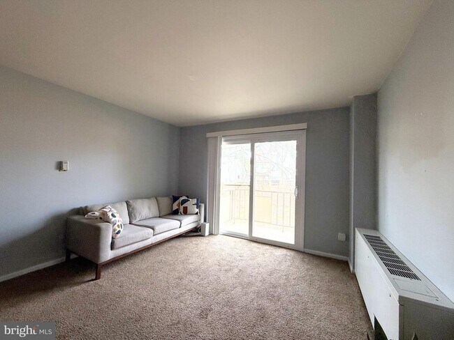 Foto del edificio - 4254 Buckman Rd