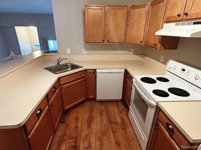 Foto del edificio - 3867 Forester Blvd