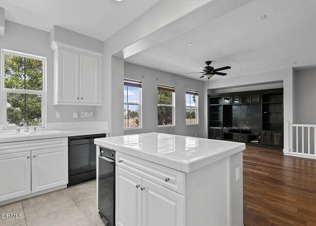 Building Photo - 3068 Roia Ln