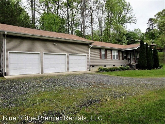 Building Photo - 3 br, 2 bath House - 57 Winnipeg Road