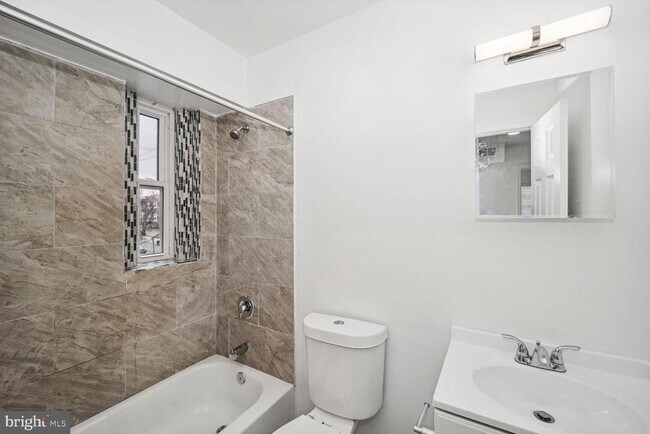 Foto del edificio - 1642 16th St SE