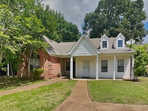 Building Photo - 6758 Whitten Pine Dr
