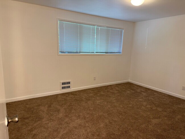 Foto del edificio - 23820 Edmonds Way