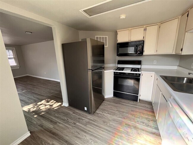 Foto del edificio - 106 E 38th St