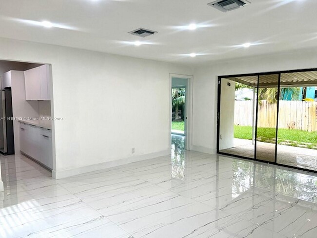 Foto del edificio - 2380 SW 34th Way