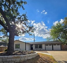 Building Photo - 5510 Coventry Ln