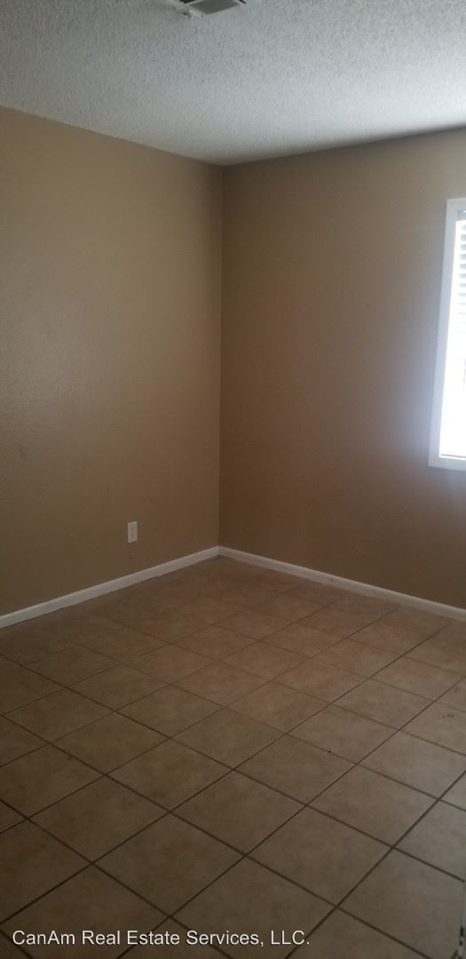 Building Photo - 2780 Menlo Square Dr
