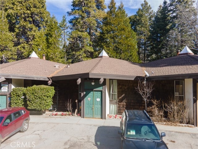 Building Photo - 872 Sierra Vista Dr