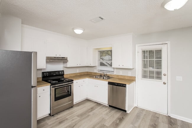 Foto del edificio - 524 Parlock Rd