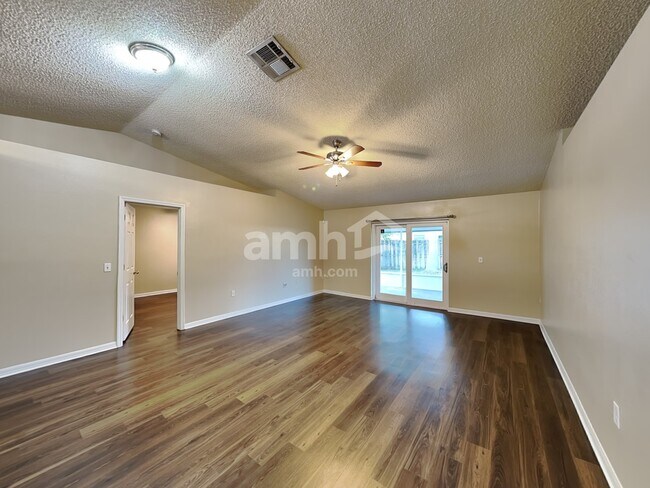 Building Photo - 7358 Grey Fox Lane