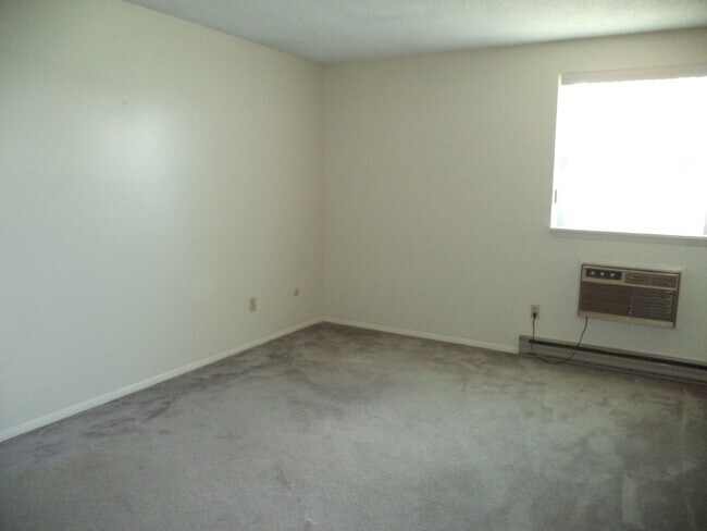 Foto del edificio - 715-3 W. Cherry Lane