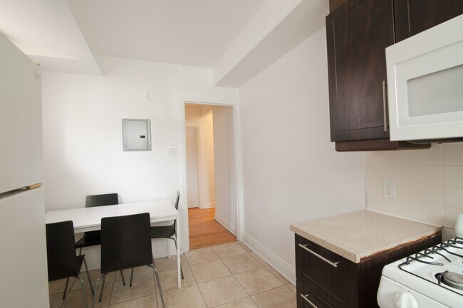 Photo du bâtiment - 4515 Av. Dupuis