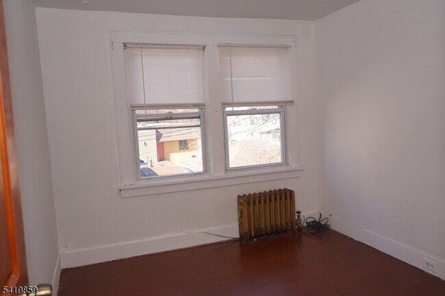 Foto del edificio - 430 Main St