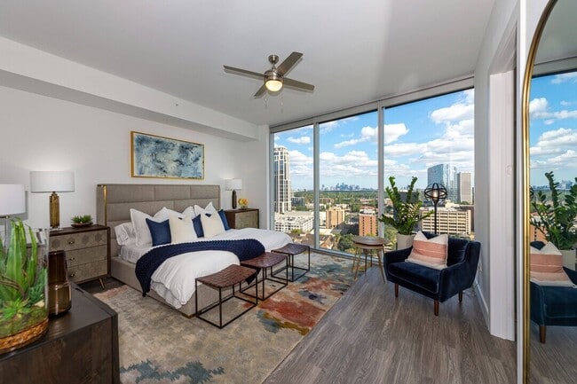 Photo - Uptown Living Just Got Better – 8 Weeks FREE! Apartment