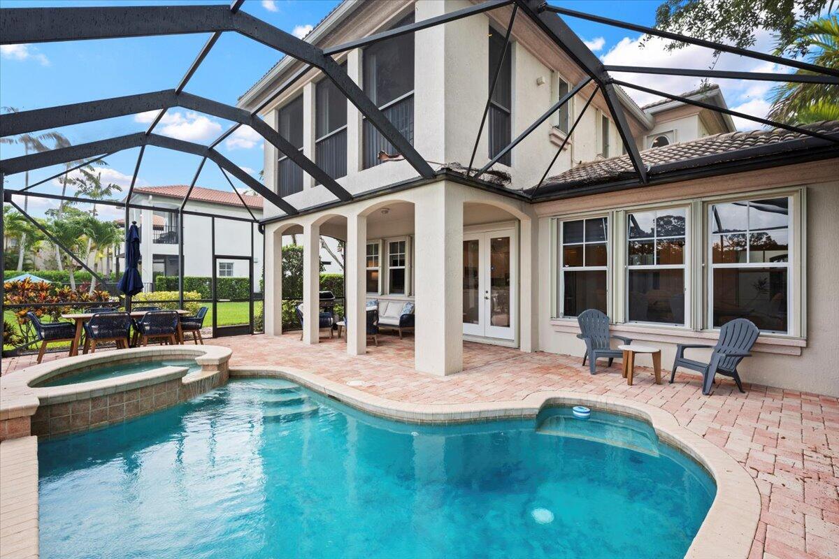 Foto principal - 877 Taft Ct