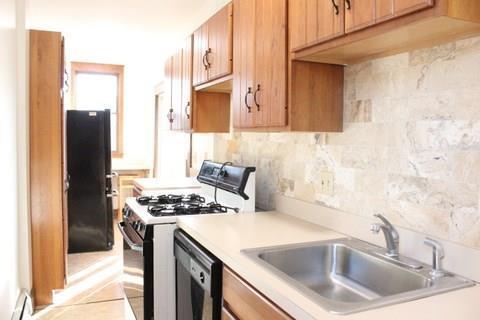 Foto del edificio - 18 Woodland St
