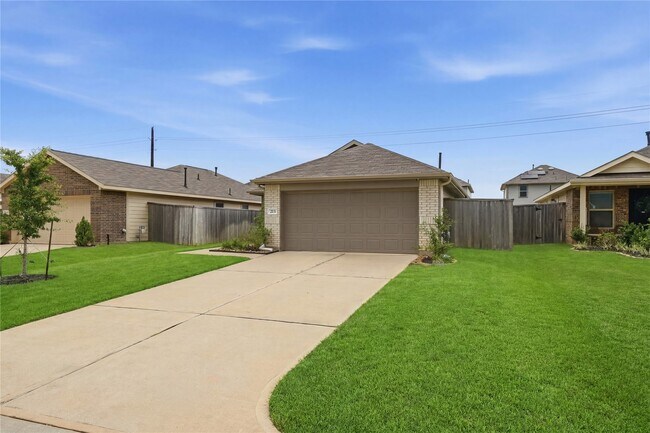 Foto del edificio - 213 Rustic Ridge Cir