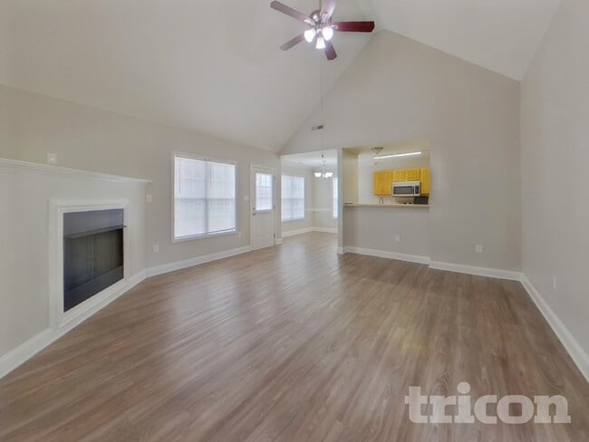 Building Photo - 556 Scarlet Leaf Ln.