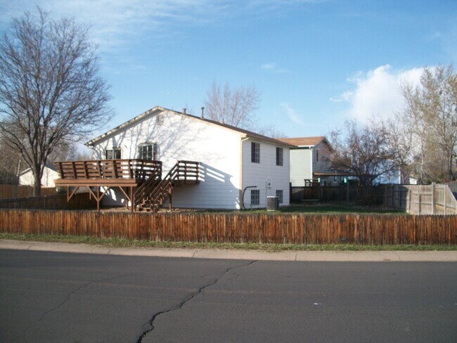 Building Photo - Welcome to your new home in the Wingate So...
