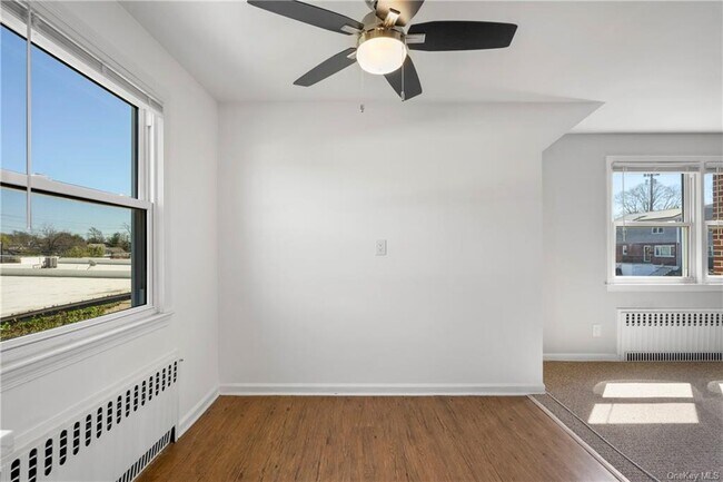Foto del edificio - 1025 Louise Ave