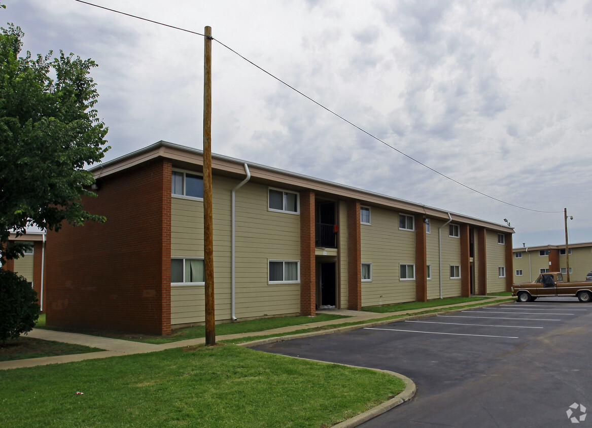 Foto del edificio - Bradford Apartments