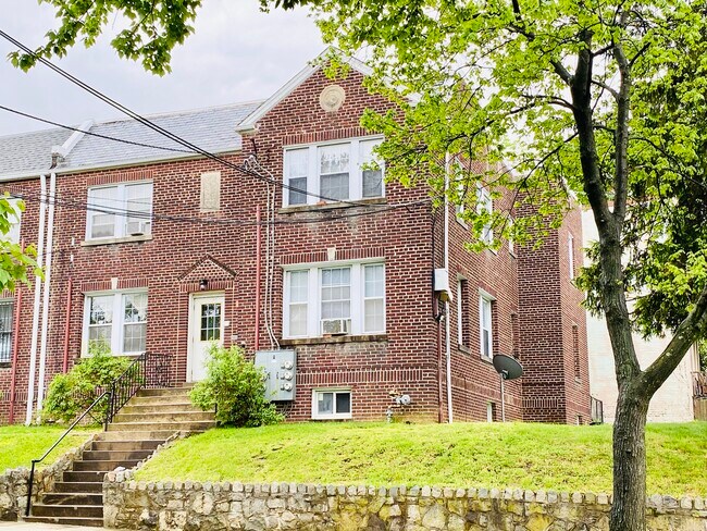 Building Photo - 2201 Q Street, S.E.