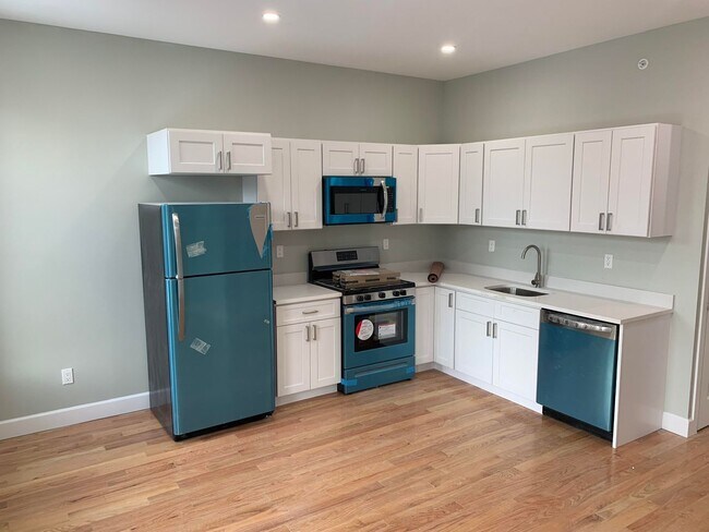 Foto del edificio - 537 Clinton Ave