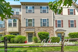 Building Photo - 605 Bayside Ct