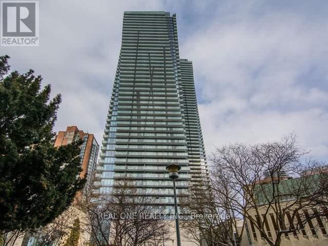 Building Photo - 1080 Bay St.