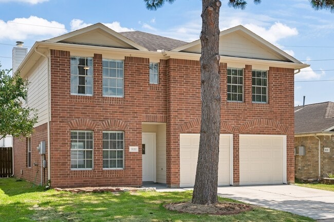 Foto del edificio - 19222 Wading River Dr
