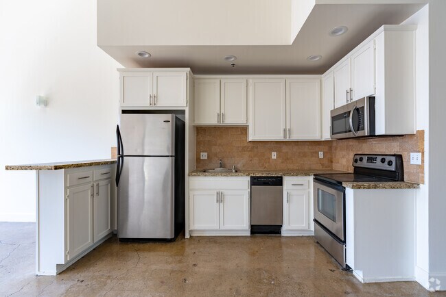 Loft tipo estudio para vivir/trabajar - 920 pies cuadrados - City Lofts