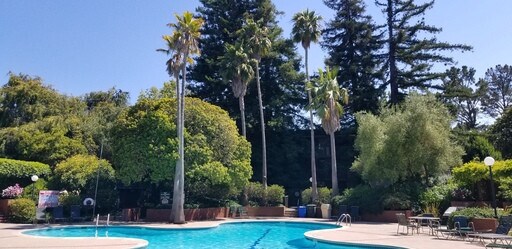 Foto del edificio - Spacious 2-bed 2-bath condo now available ...