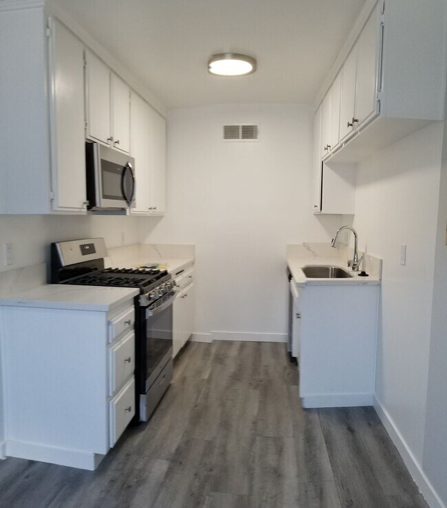 Foto del edificio - Granada Court