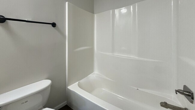 Building Photo - 11472 US-62