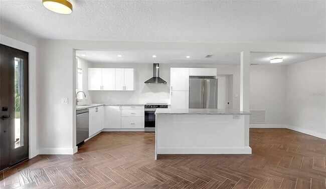 Foto del edificio - 5435 Drinkard Dr