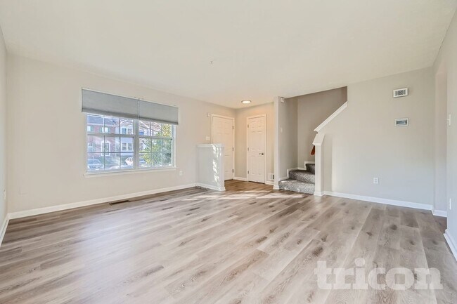 Foto del edificio - 3644 Derby Shire Cir