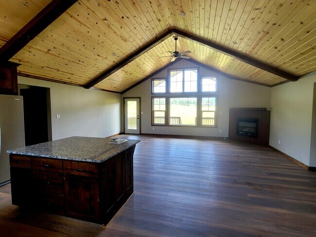 Foto del edificio - 401 Alpine Dr