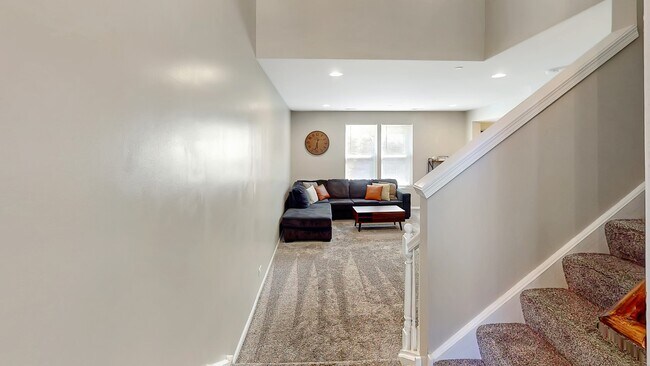 Foto del edificio - 1444 Orchid St