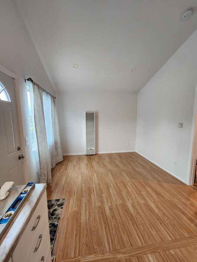 Nice sized livingroom with a view - 5042 W 119th Pl