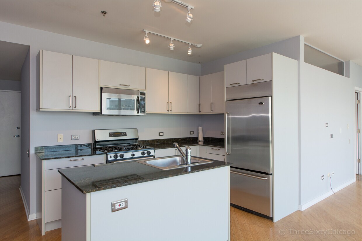 Foto principal - 510 W Erie St