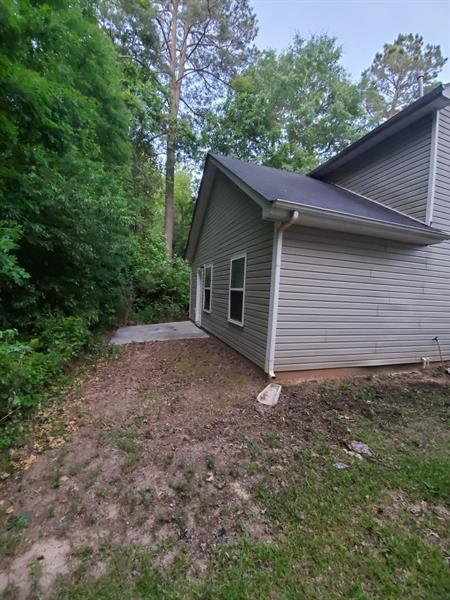 Building Photo - 7704 Newbury Dr