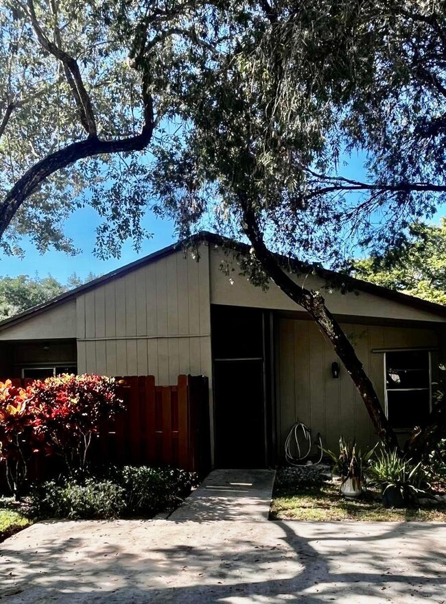 Foto del edificio - 22293 Misty Woods Way