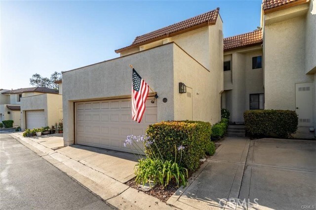Foto del edificio - 875 Endicott Dr