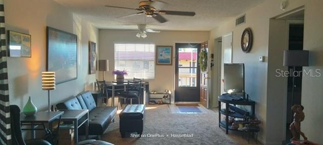 Foto del edificio - 1845 S Highland Ave