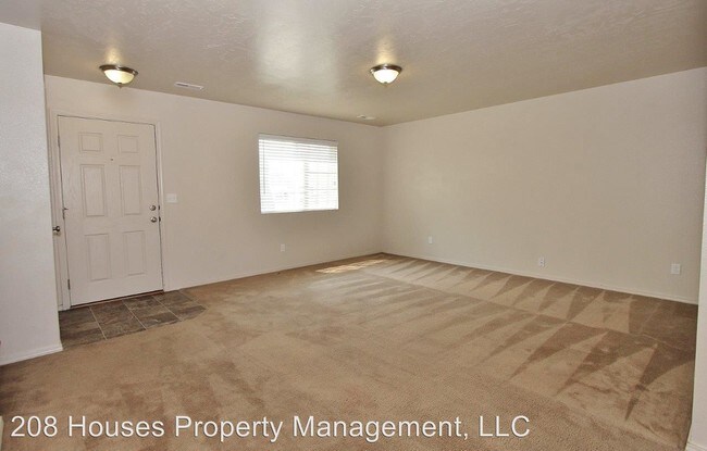 Building Photo - 3 br, 2.5 bath House - 580 W. Willow Dale Way