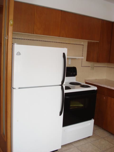 Building Photo - 3316 Midway Dr