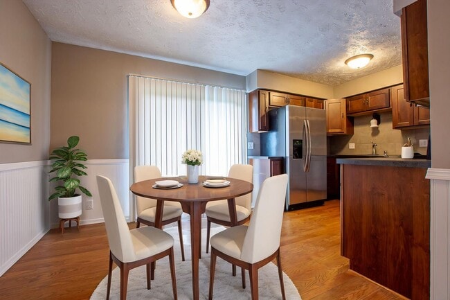 Split Entry 3 Bedroom / 1.5 Bath Home - Split Entry 3 Bedroom / 1.5 Bath Home