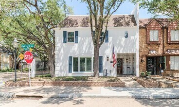 Building Photo - 8638 Oakford Dr