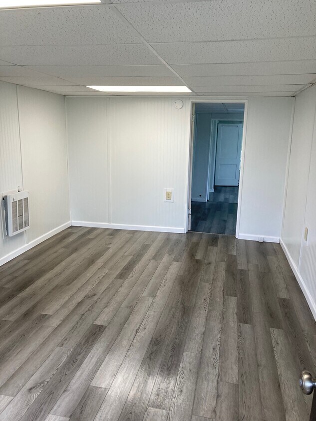 Foto principal - 347 1/2 Kingwood St