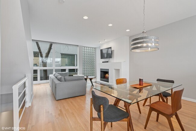 Foto del edificio - 663 N Sangamon St